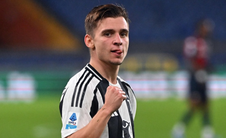 2020英超曼联官方合作平台__曼联英超